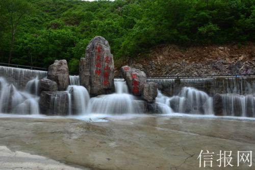 杨颖赵露思白鹿跑男同框，杨颖颜值逆天，白鹿显老气，赵露思怎么样？